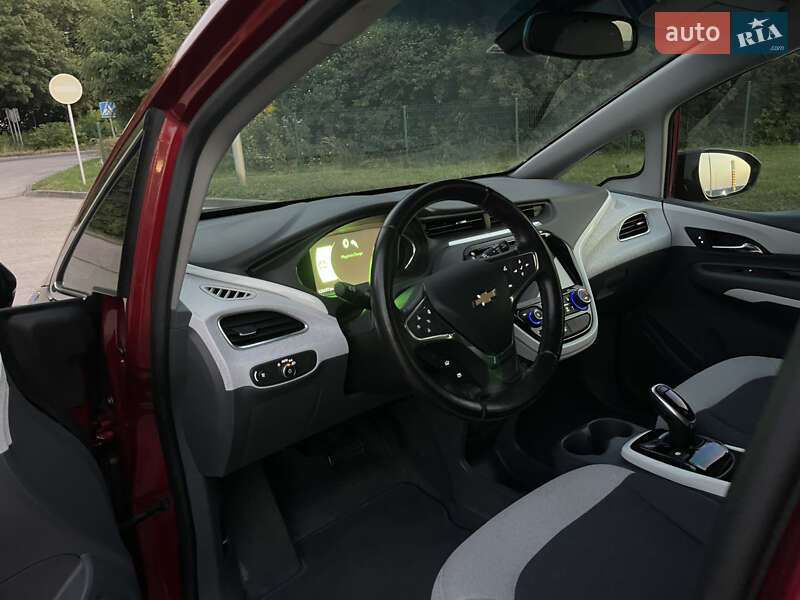Хетчбек Chevrolet Bolt EV 2020 в Радивиліві