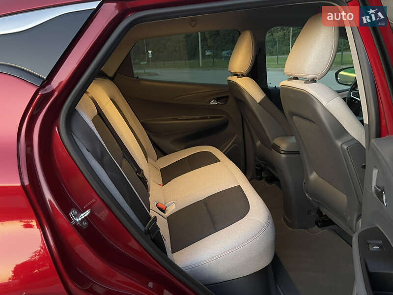 Хетчбек Chevrolet Bolt EV 2020 в Радивиліві