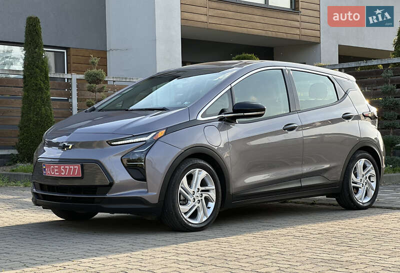 Хэтчбек Chevrolet Bolt EV 2023 в Стрые