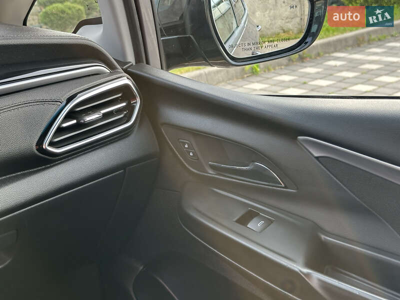 Хэтчбек Chevrolet Bolt EV 2023 в Стрые