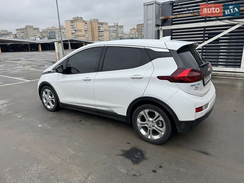 Хетчбек Chevrolet Bolt EV 2019 в Києві фото 7 Хетчбек Chevrolet Bolt EV 2019 в Києві