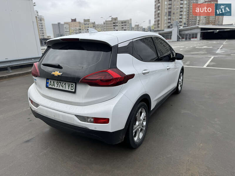 Хетчбек Chevrolet Bolt EV 2019 в Києві фото 14 Хетчбек Chevrolet Bolt EV 2019 в Києві