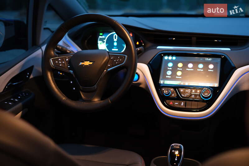 Хэтчбек Chevrolet Bolt EV 2017 в Луцке фото 16 Хэтчбек Chevrolet Bolt EV 2017 в Луцке