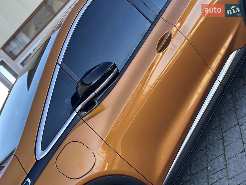 Хэтчбек Chevrolet Bolt EV 2017 в Трускавце