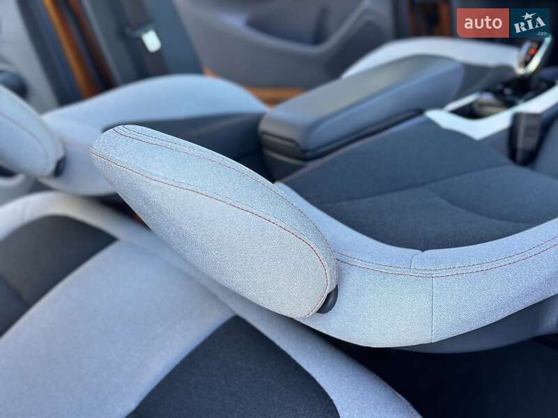 Хэтчбек Chevrolet Bolt EV 2017 в Трускавце