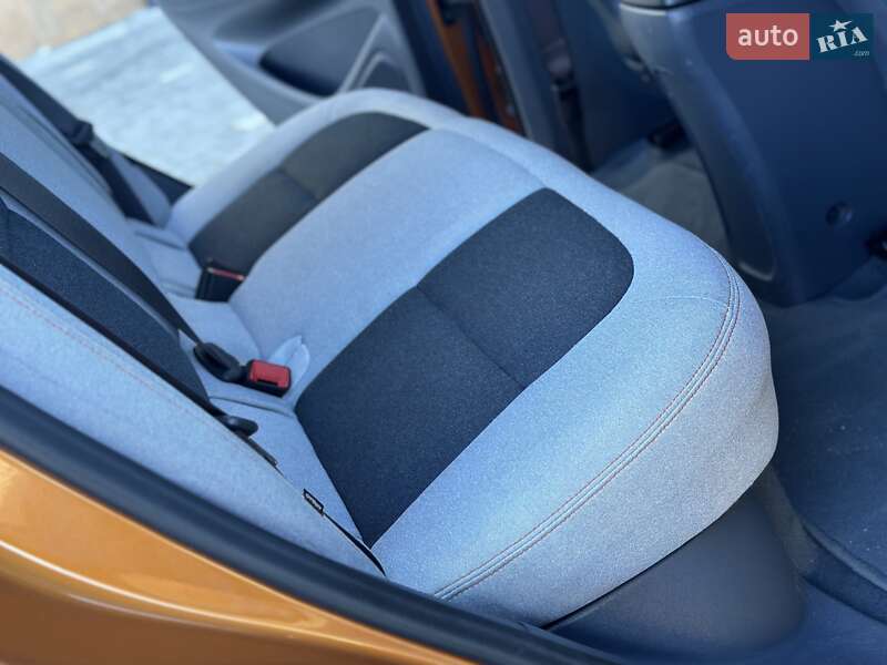 Хэтчбек Chevrolet Bolt EV 2017 в Трускавце
