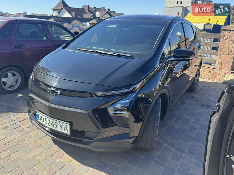 Хэтчбек Chevrolet Bolt EV 2023 в Тернополе фото 15 Хэтчбек Chevrolet Bolt EV 2023 в Тернополе