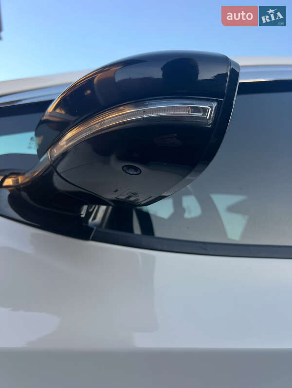 Хетчбек Chevrolet Bolt EV 2017 в Львові