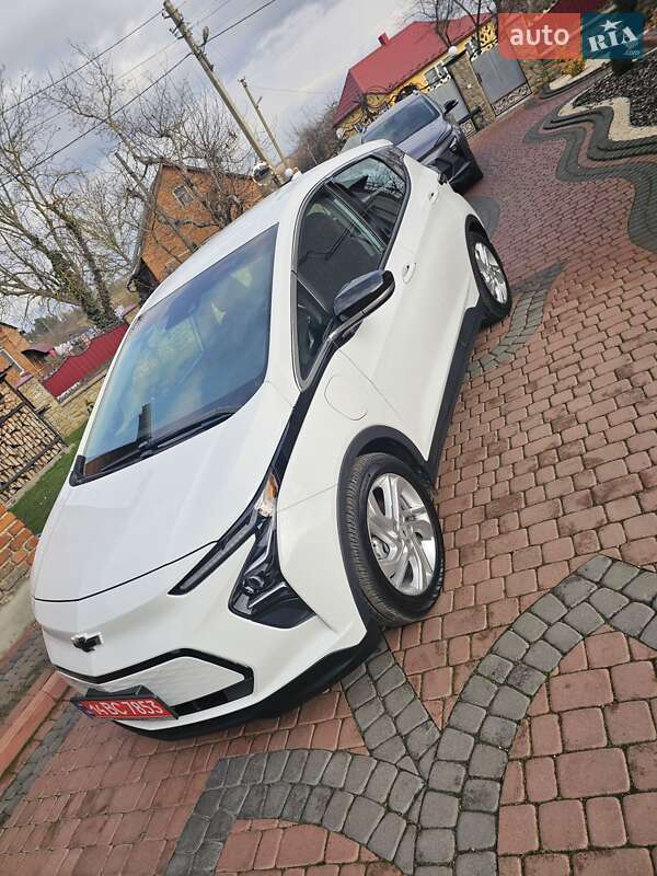 Позашляховик / Кросовер Chevrolet Bolt EV 2022 в Тернополі фото 2 Позашляховик / Кросовер Chevrolet Bolt EV 2022 в Тернополі