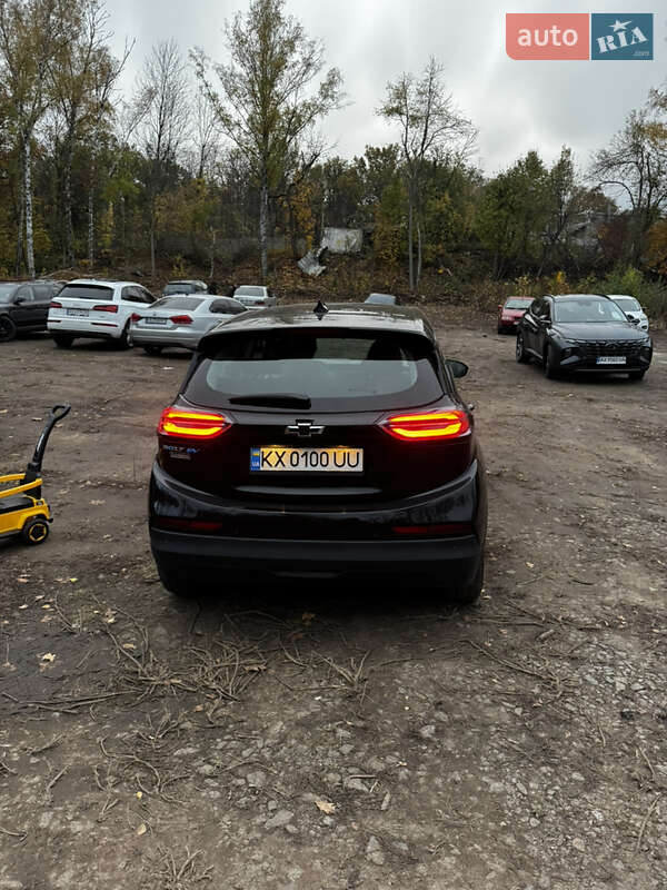 Хэтчбек Chevrolet Bolt EV 2023 в Мерефа фото 3 Хэтчбек Chevrolet Bolt EV 2023 в Мерефа
