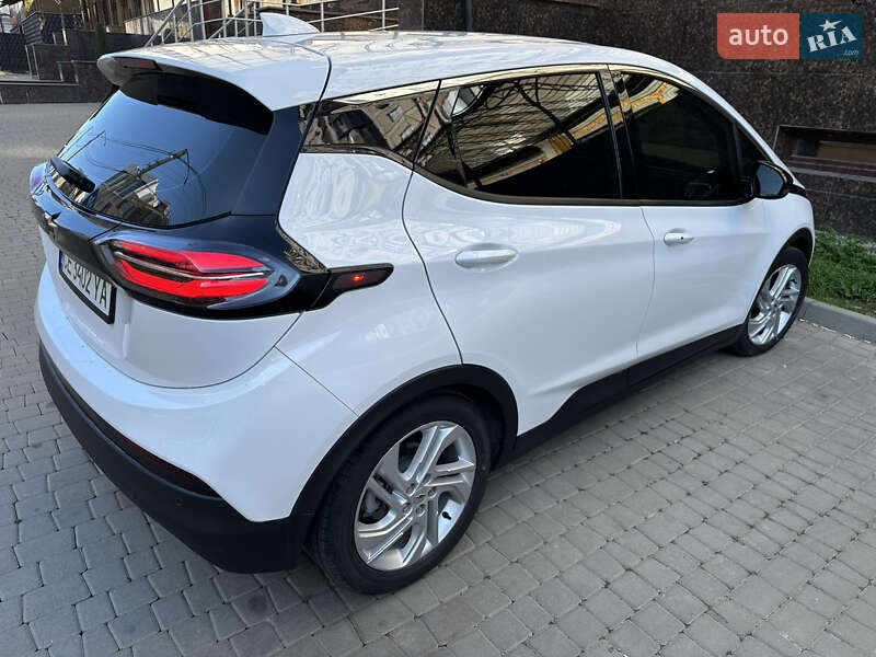Хэтчбек Chevrolet Bolt EV 2022 в Черновцах
