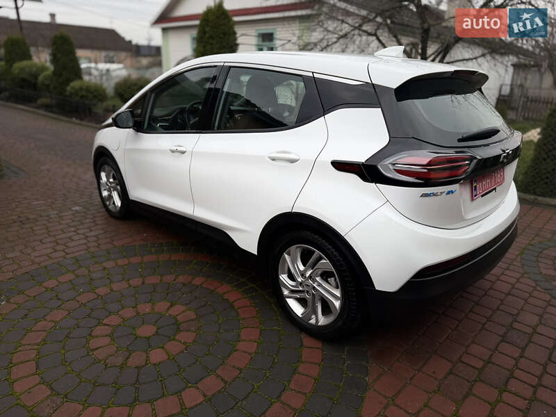 Хетчбек Chevrolet Bolt EV 2022 в Костопілі