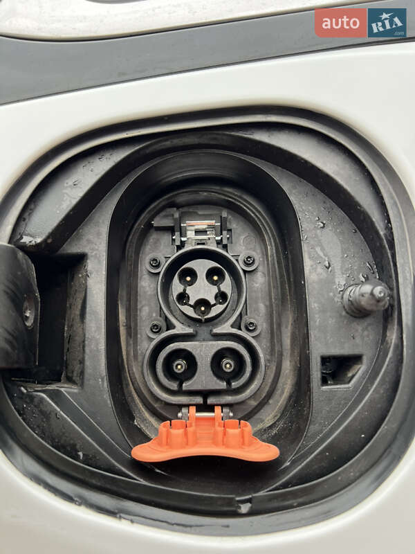 Хэтчбек Chevrolet Bolt EV 2020 в Хмельницком