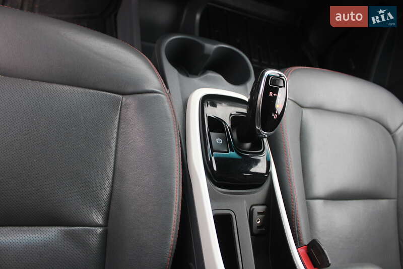 Хетчбек Chevrolet Bolt EV 2017 в Києві
