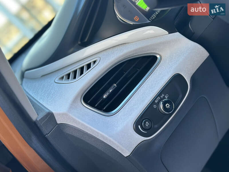 Хетчбек Chevrolet Bolt EV 2017 в Трускавці