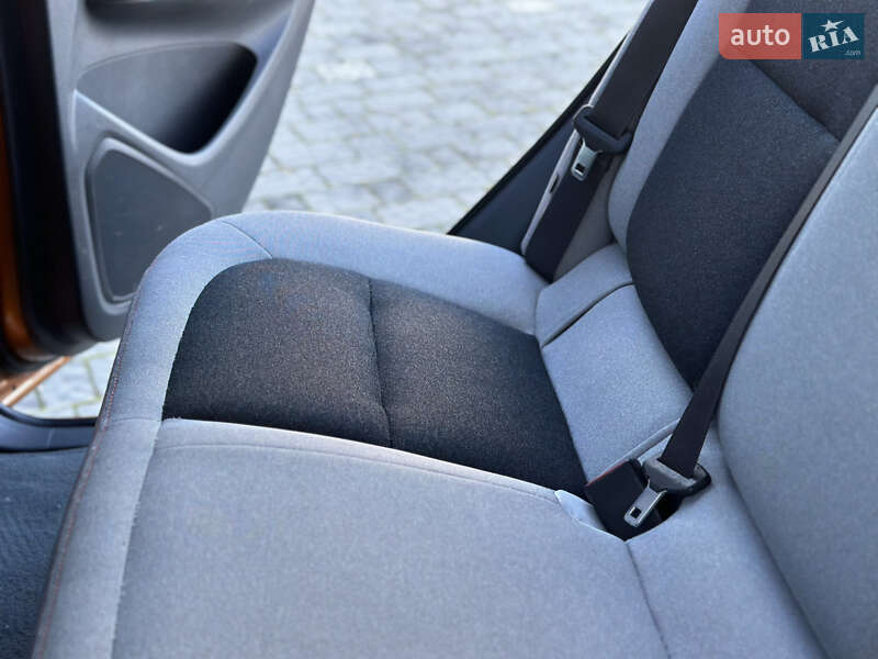 Хетчбек Chevrolet Bolt EV 2017 в Трускавці