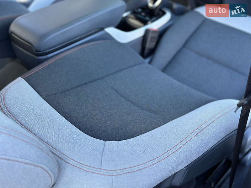 Хетчбек Chevrolet Bolt EV 2017 в Трускавці