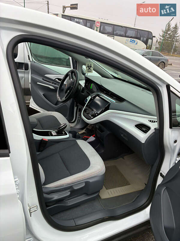 Хетчбек Chevrolet Bolt EV 2020 в Львові