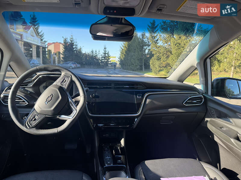 Хэтчбек Chevrolet Bolt EV 2023 в Тернополе