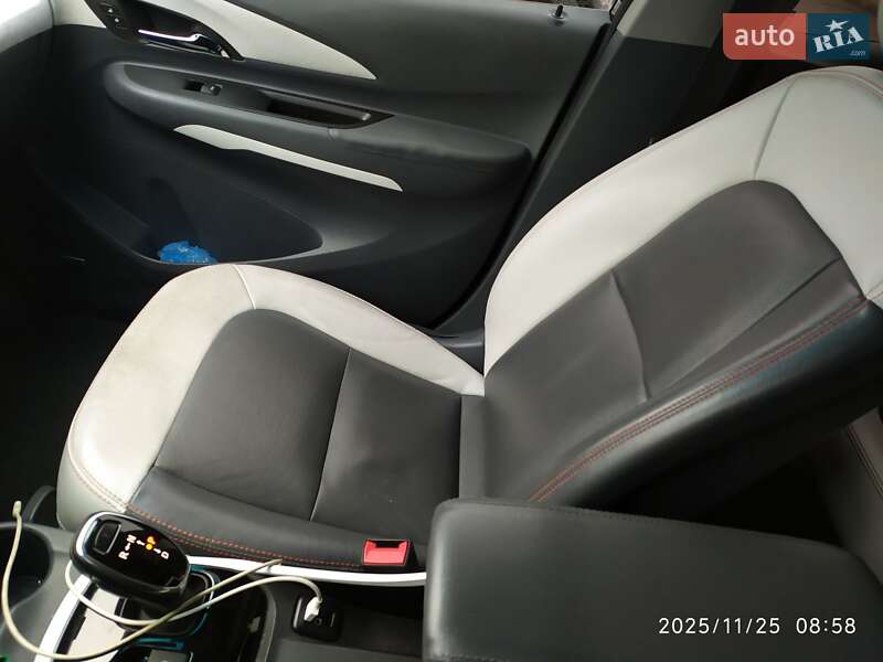 Хетчбек Chevrolet Bolt EV 2018 в Костопілі