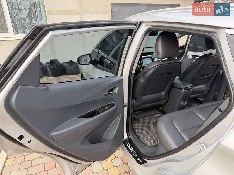 Хетчбек Chevrolet Bolt EV 2017 в Полтаві