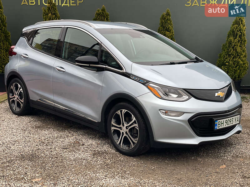 Хэтчбек Chevrolet Bolt EV 2017 в Одессе фото 5 Хэтчбек Chevrolet Bolt EV 2017 в Одессе