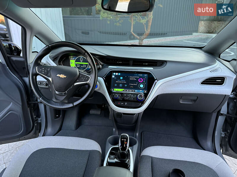Хэтчбек Chevrolet Bolt EV 2021 в Ровно