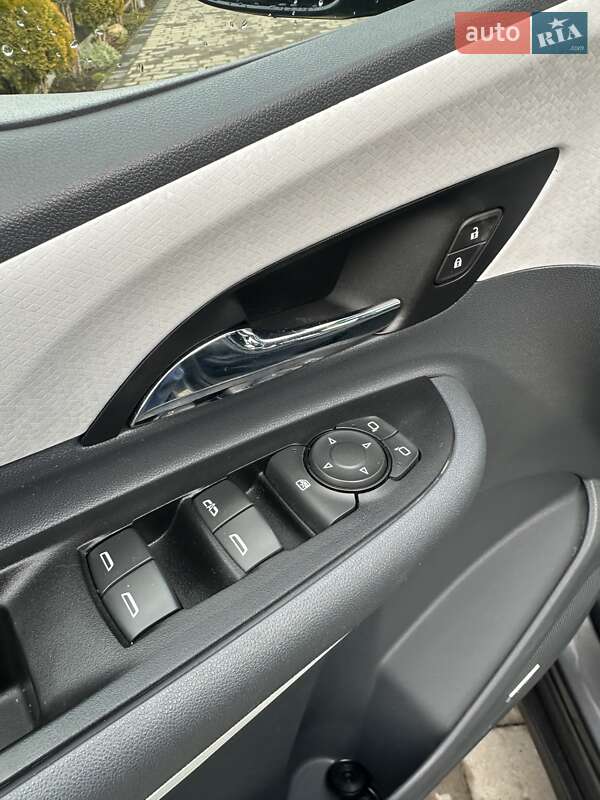 Хетчбек Chevrolet Bolt EV 2019 в Коломиї фото 23 Хетчбек Chevrolet Bolt EV 2019 в Коломиї