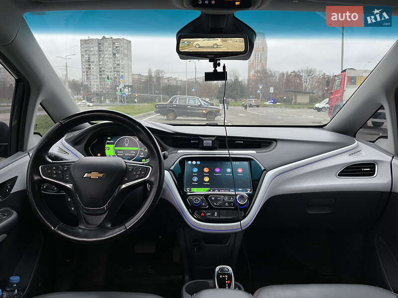 Хэтчбек Chevrolet Bolt EV 2016 в Киеве
