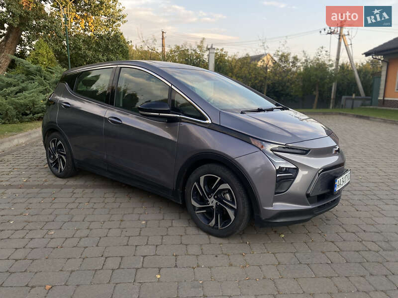 Хетчбек Chevrolet Bolt EV 2023 в Києві фото 2 Хетчбек Chevrolet Bolt EV 2023 в Києві