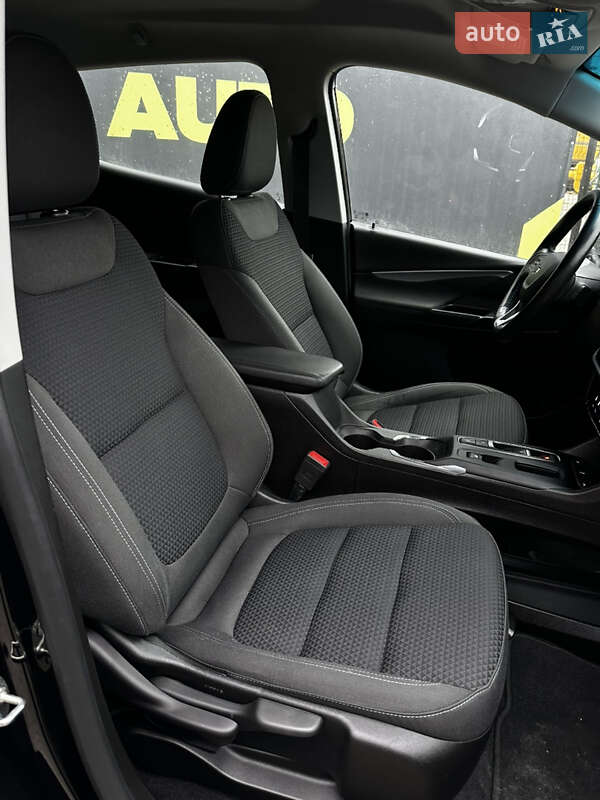 Хетчбек Chevrolet Bolt EV 2022 в Львові фото 16 Хетчбек Chevrolet Bolt EV 2022 в Львові