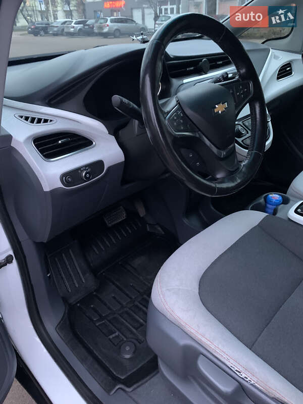Хэтчбек Chevrolet Bolt EV 2017 в Коростене