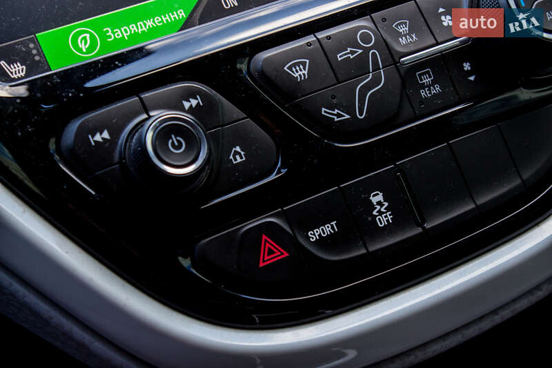 Хэтчбек Chevrolet Bolt EV 2020 в Львове фото 31 Хэтчбек Chevrolet Bolt EV 2020 в Львове