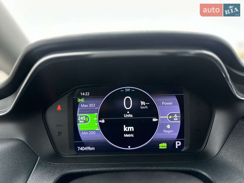 Хэтчбек Chevrolet Bolt EV 2023 в Киеве