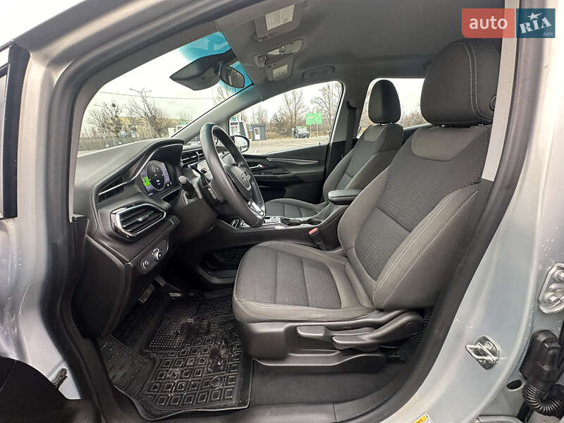 Хэтчбек Chevrolet Bolt EV 2023 в Киеве