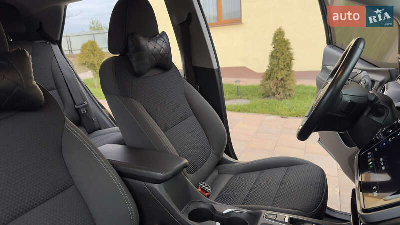 Хетчбек Chevrolet Bolt EV 2023 в Хмельницькому фото 29 Хетчбек Chevrolet Bolt EV 2023 в Хмельницькому