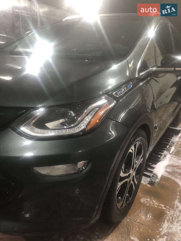 Хэтчбек Chevrolet Bolt EV 2017 в Николаеве