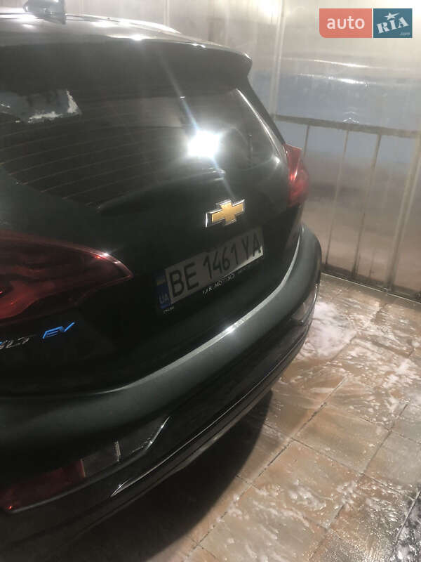 Хэтчбек Chevrolet Bolt EV 2017 в Николаеве