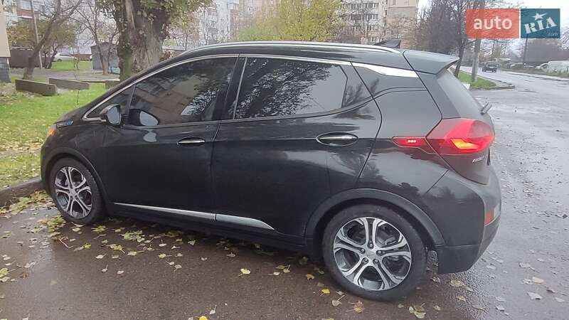 Хэтчбек Chevrolet Bolt EV 2018 в Одессе фото 3 Хэтчбек Chevrolet Bolt EV 2018 в Одессе