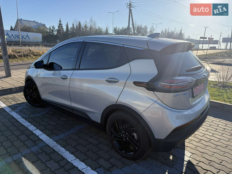 Хэтчбек Chevrolet Bolt EV 2022 в Львове фото 21 Хэтчбек Chevrolet Bolt EV 2022 в Львове