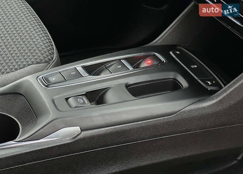 Хетчбек Chevrolet Bolt EV 2022 в Стрию