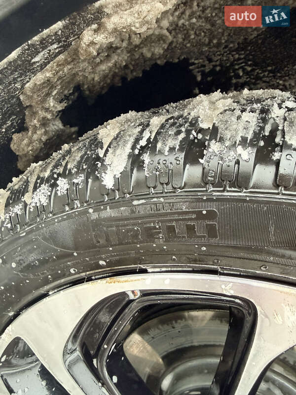 Хетчбек Chevrolet Bolt EV 2023 в Києві