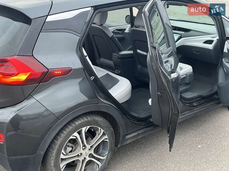 Хетчбек Chevrolet Bolt EV 2017 в Києві