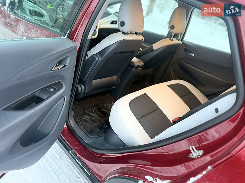 Хэтчбек Chevrolet Bolt EV 2020 в Дрогобыче