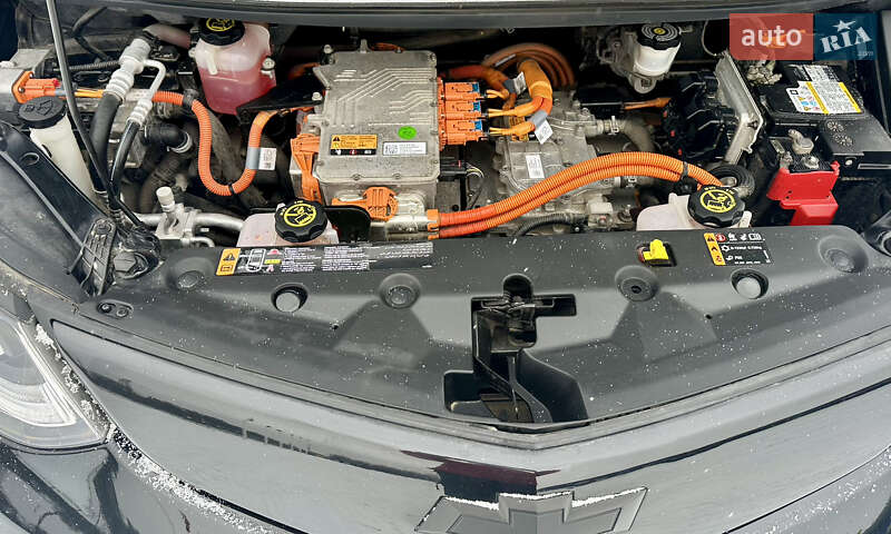 Хэтчбек Chevrolet Bolt EV 2018 в Днепре фото 18 Хэтчбек Chevrolet Bolt EV 2018 в Днепре