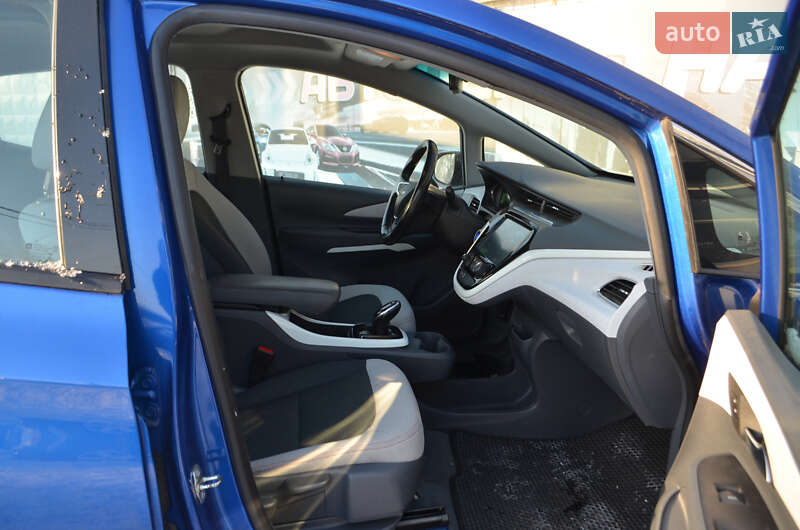 Хэтчбек Chevrolet Bolt EV 2021 в Киеве фото 17 Хэтчбек Chevrolet Bolt EV 2021 в Киеве