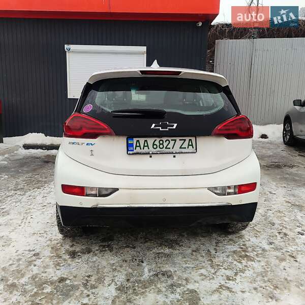 Хэтчбек Chevrolet Bolt EV 2017 в Киеве фото 14 Хэтчбек Chevrolet Bolt EV 2017 в Киеве