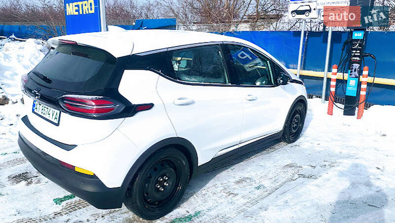 Хэтчбек Chevrolet Bolt EV 2022 в Ивано-Франковске фото 7 Хэтчбек Chevrolet Bolt EV 2022 в Ивано-Франковске
