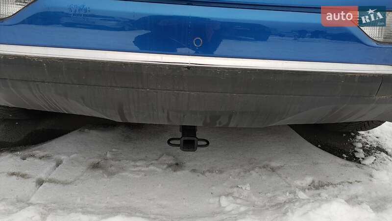 Хэтчбек Chevrolet Bolt EV 2021 в Киеве