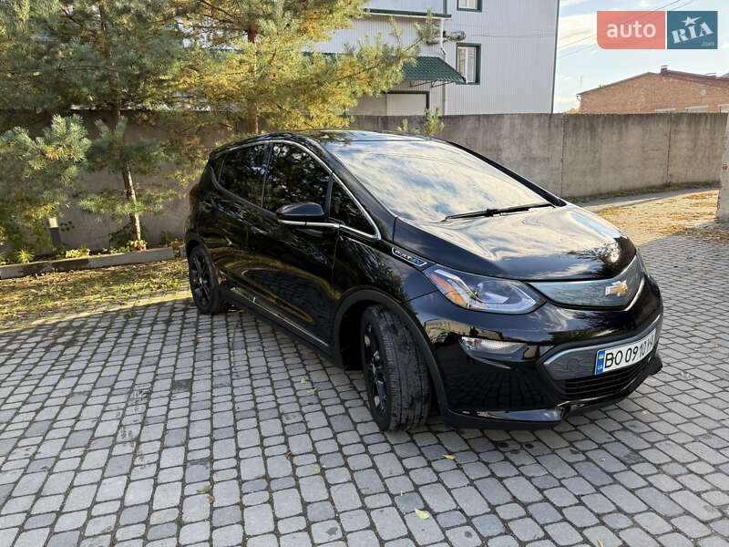 Хэтчбек Chevrolet Bolt EV 2018 в Тернополе фото 20 Хэтчбек Chevrolet Bolt EV 2018 в Тернополе